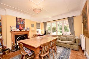 Dining room- click for photo gallery